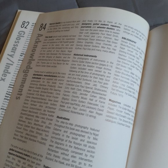 The Player's Guide To Guitar Maintenance Vintage 1998 Hardcover Book Retro 90s - Picture 16 of 16
